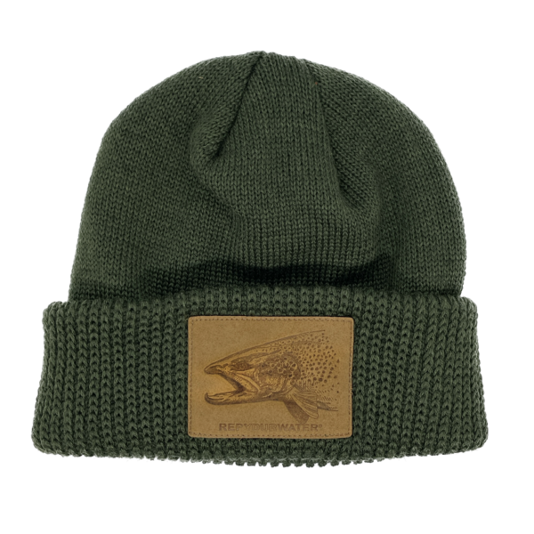 RepYourWater Knit Hat Predator